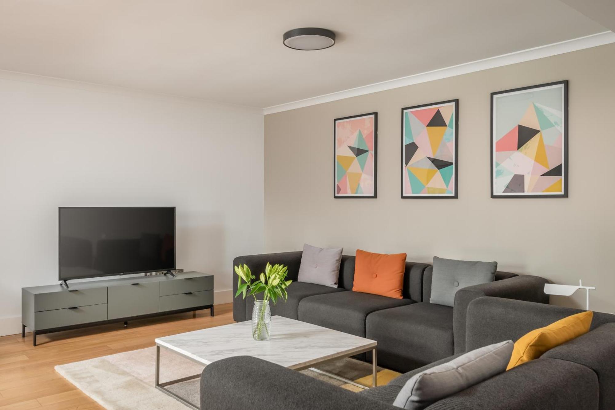 Monarch House - Serviced Apartments - Kensington London Exterior foto