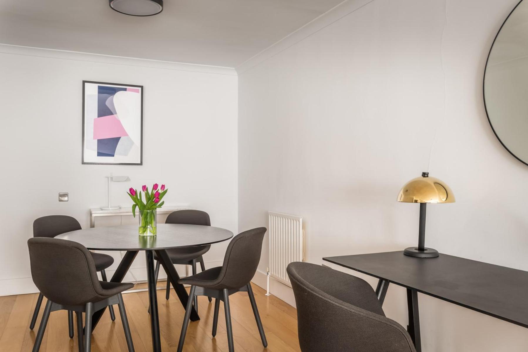 Monarch House - Serviced Apartments - Kensington London Exterior foto