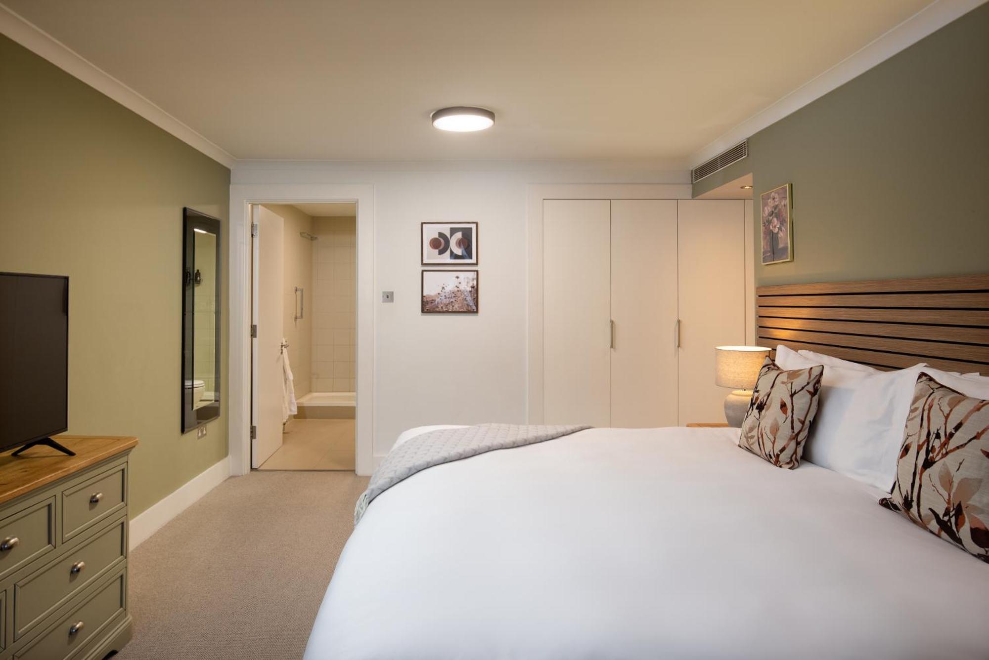 Monarch House - Serviced Apartments - Kensington London Exterior foto
